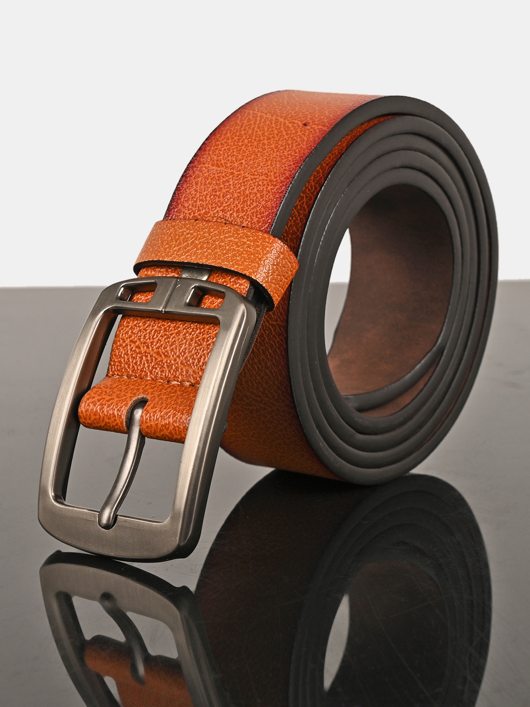 

BuckleUp Men Tan Solid Belt