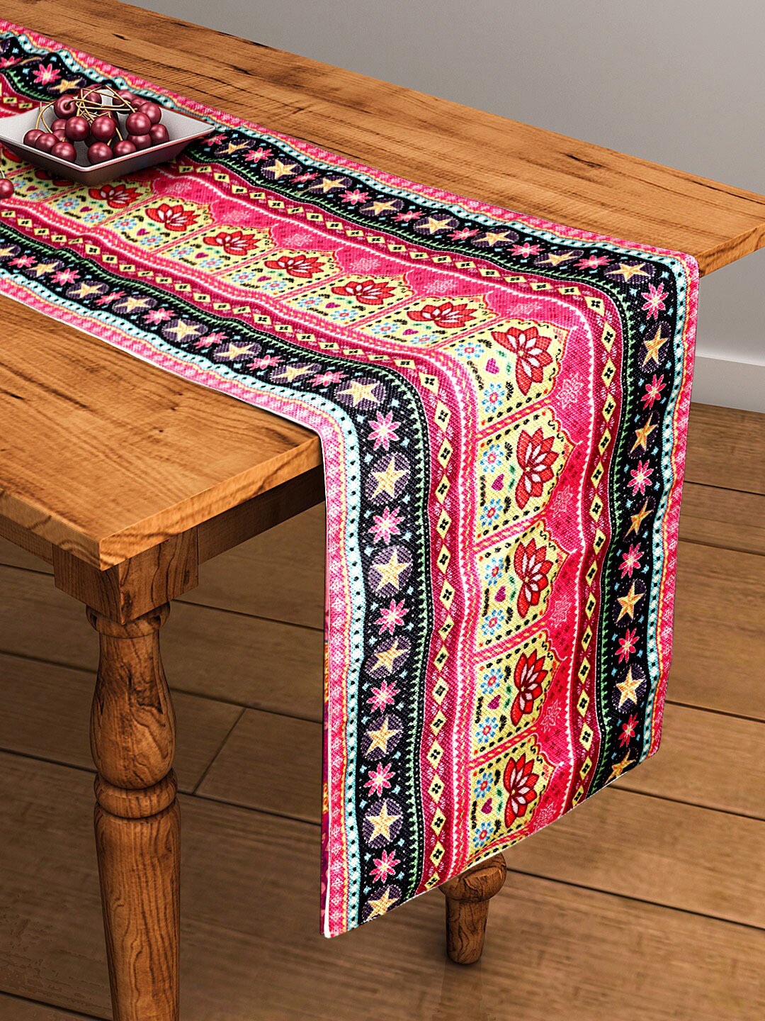 

BELLA TRUE Multi Digital Printed Table Runner, Pink