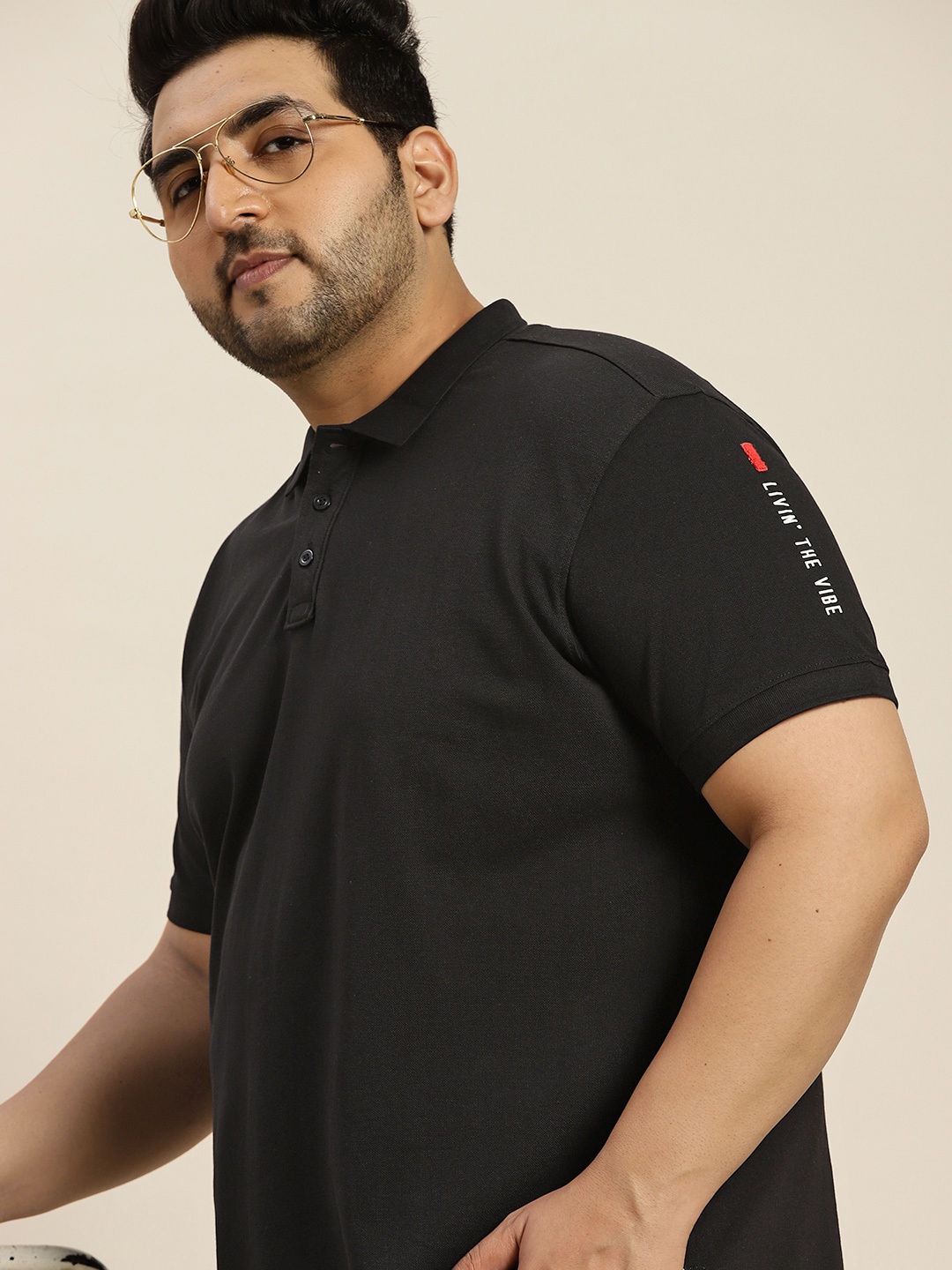 

Sztori Plus Size Men Black Polo Collar T-shirt