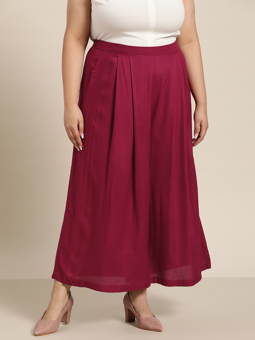 

Sztori Women Plus Size Magenta Solid Pleated Culottes