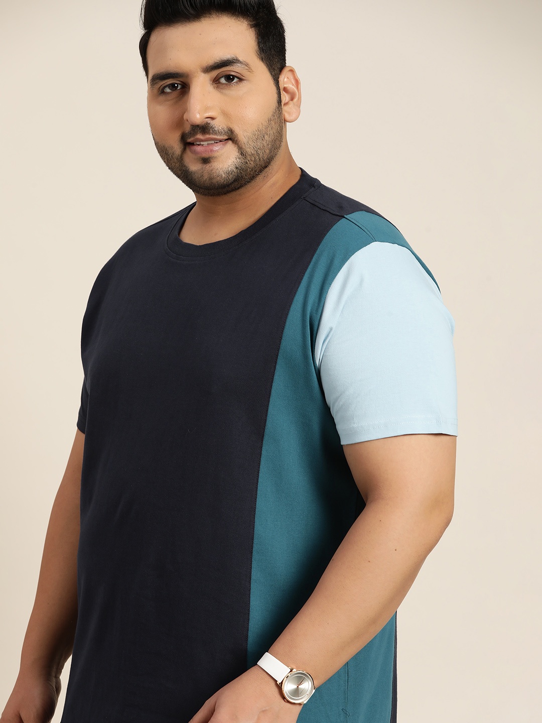 

Sztori Plus Size Navy Blue Colourblocked Pure Cotton T-shirt