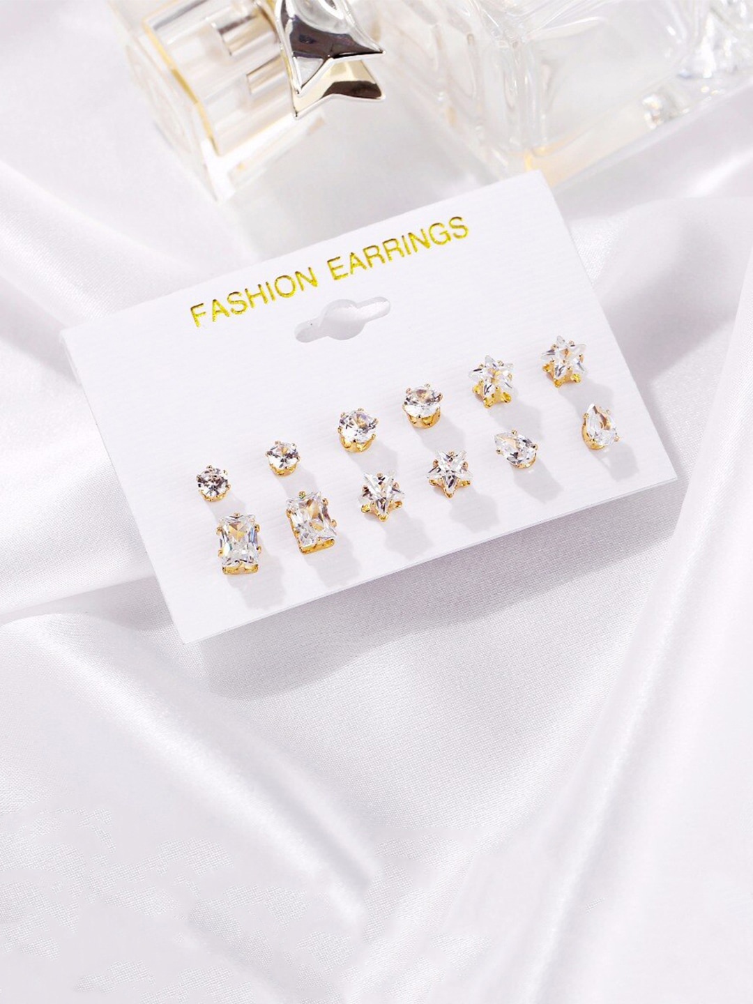 

Yellow Chimes Set of 6 White Contemporary Studs Earrings