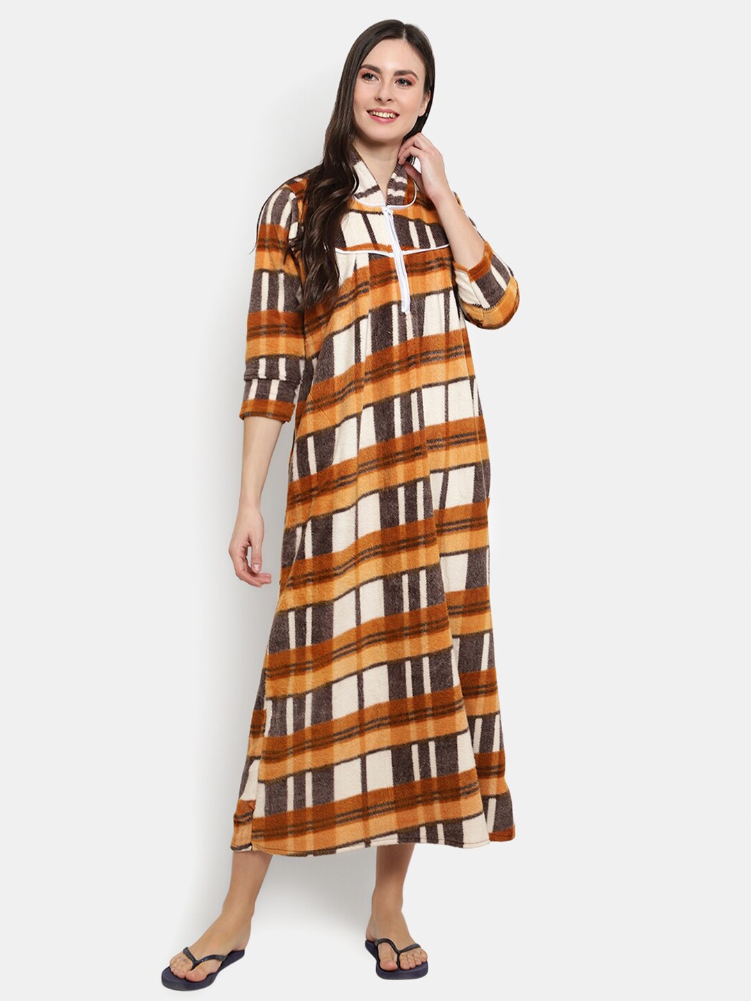 

CIERGE Yellow & White Checked Maxi Nightdress