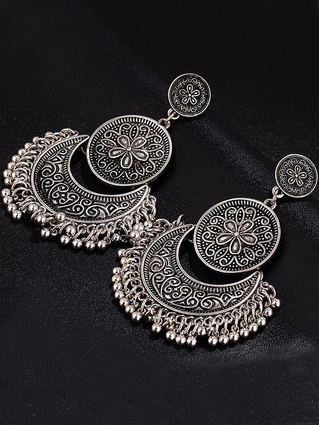 

Yellow Chimes Silver-Toned Oxidised Chandbalis Earrings
