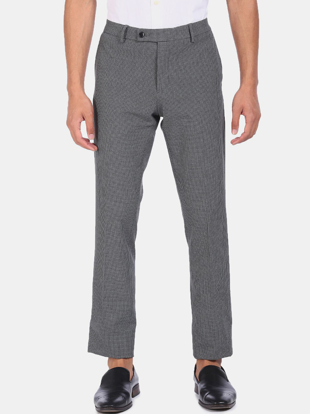 

Arrow Men Grey Textured Trousers