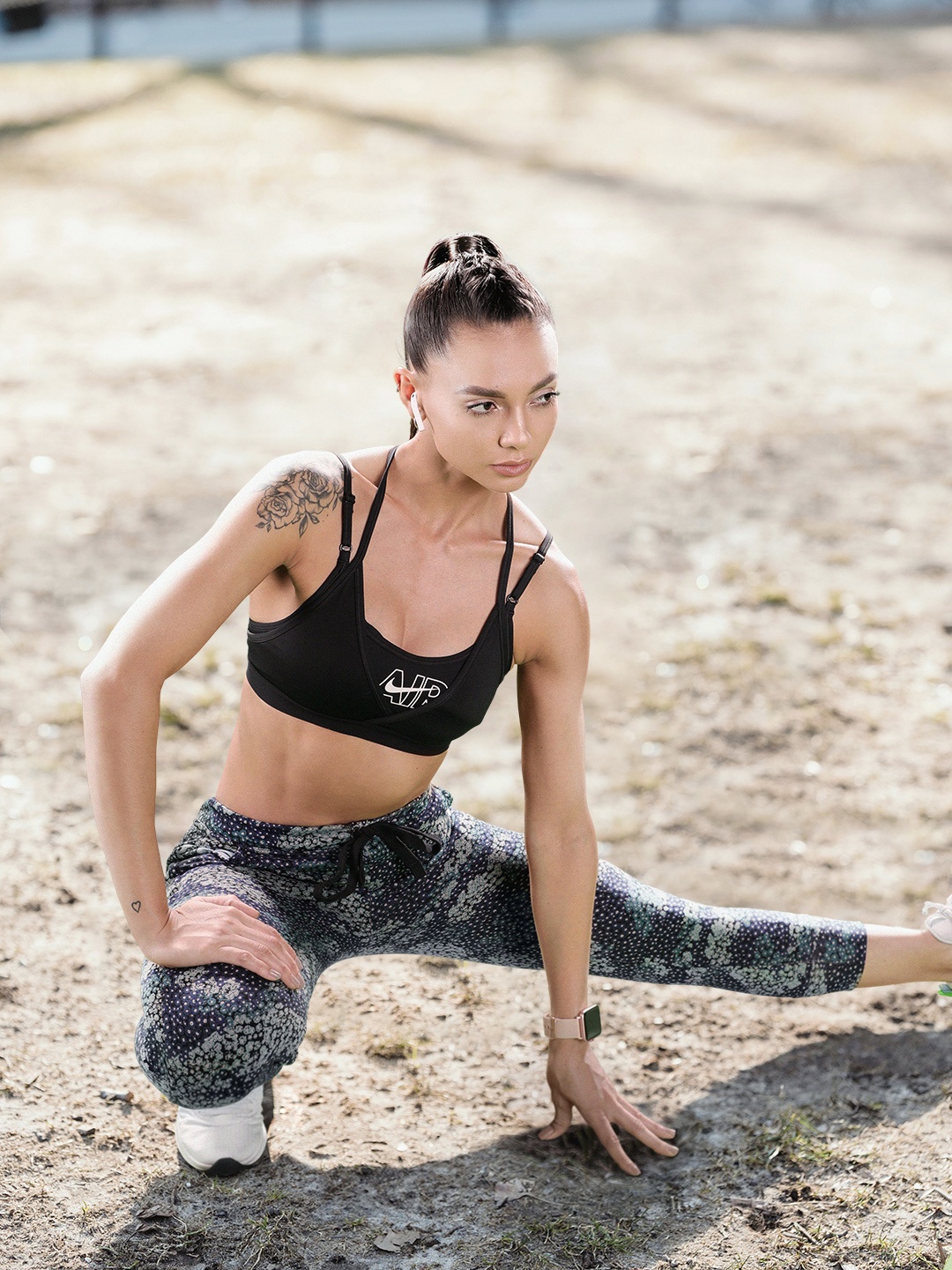 

Nike Air Black Printed Indy Light-Support Padded Strappy Dri-FIT Training Bra DM0642-010