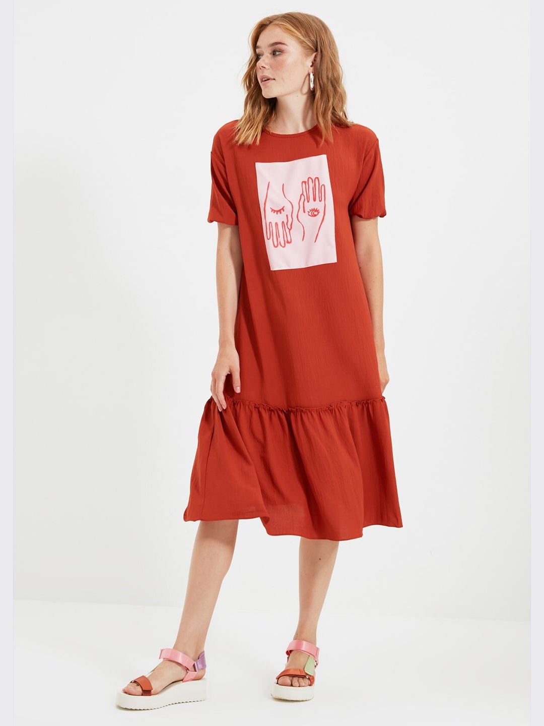 

Trendyol Chic Rust Solid Dress