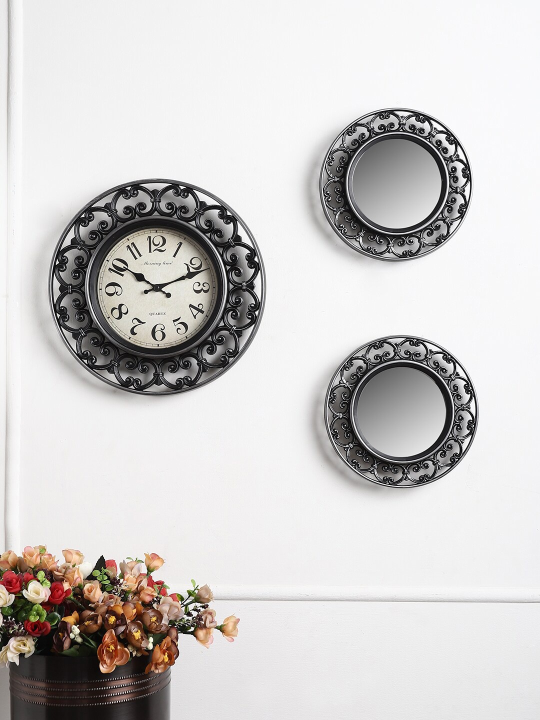 

EXIM DECOR Silver-Toned Contemporary 3 in 1 Wall Clock