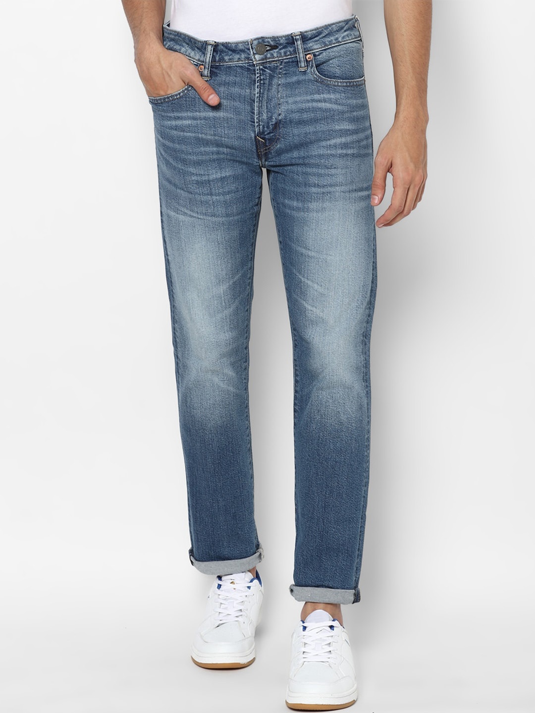 

AMERICAN EAGLE OUTFITTERS Men Blue Straight Fit Heavy Fade Jeans