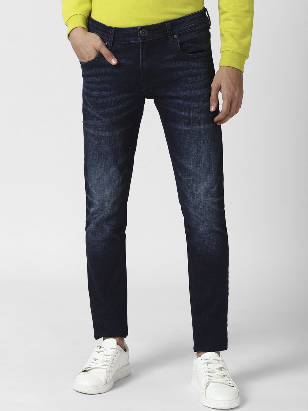 

Peter England Casuals Men Navy Blue Skinny Fit Heavy Fade Jeans