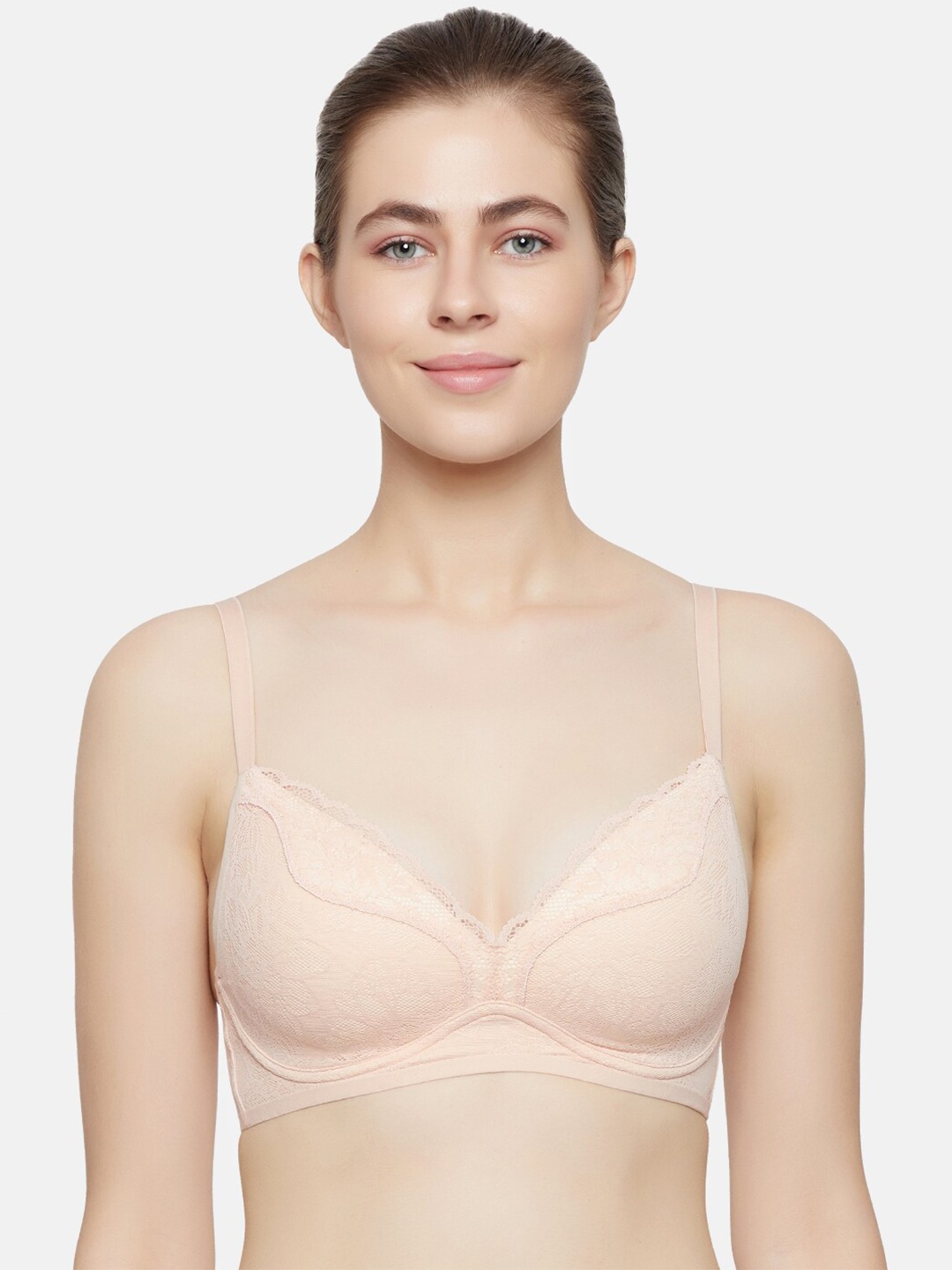 

Triumph Plunge Neck Padded Wireless Ultrasmart 4D Technology Fit Smart Bra, Beige