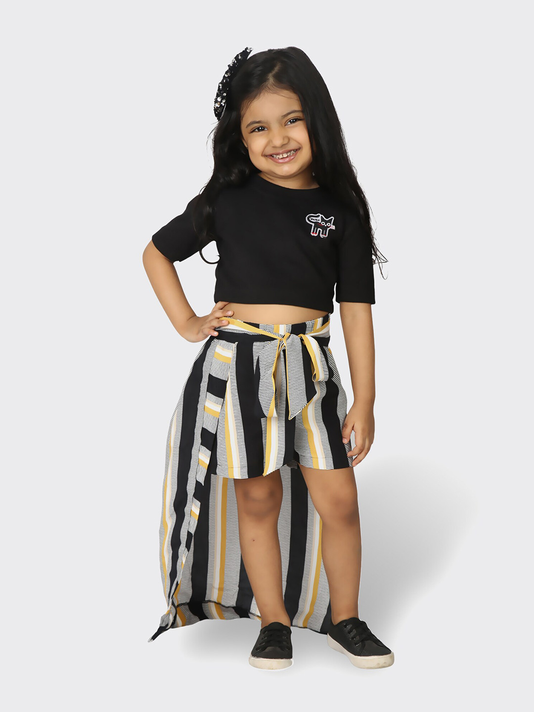 

TIC TAC TOE Girls Black & Grey Top with Shorts