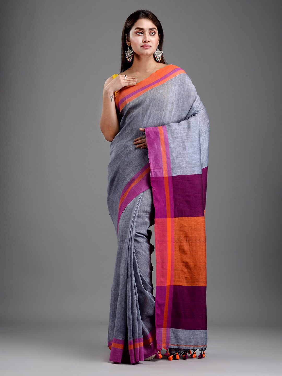 

Mitera Grey Linen Blend Saree