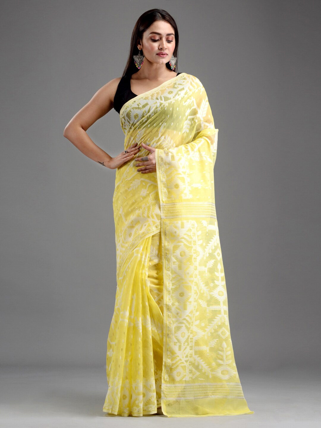 

Mitera Yellow & Cream-Coloured Silk Cotton Jamdani Saree