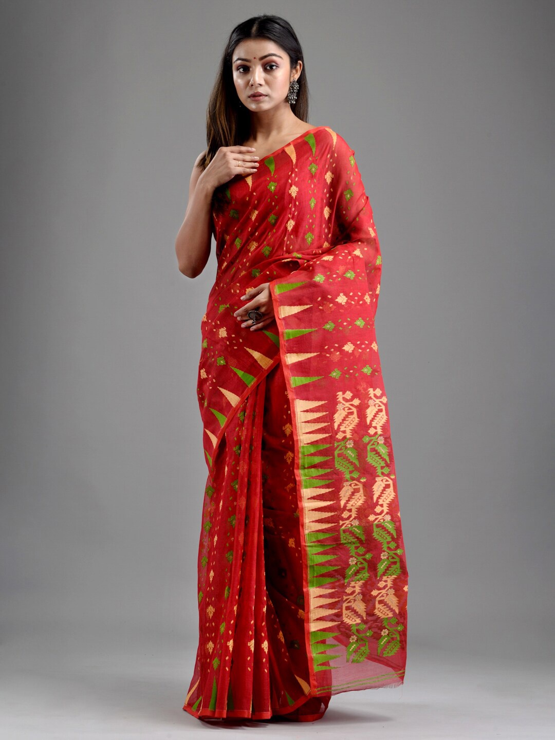 

Mitera Red & Cream-Coloured Ethnic Motifs Silk Cotton Jamdani Saree