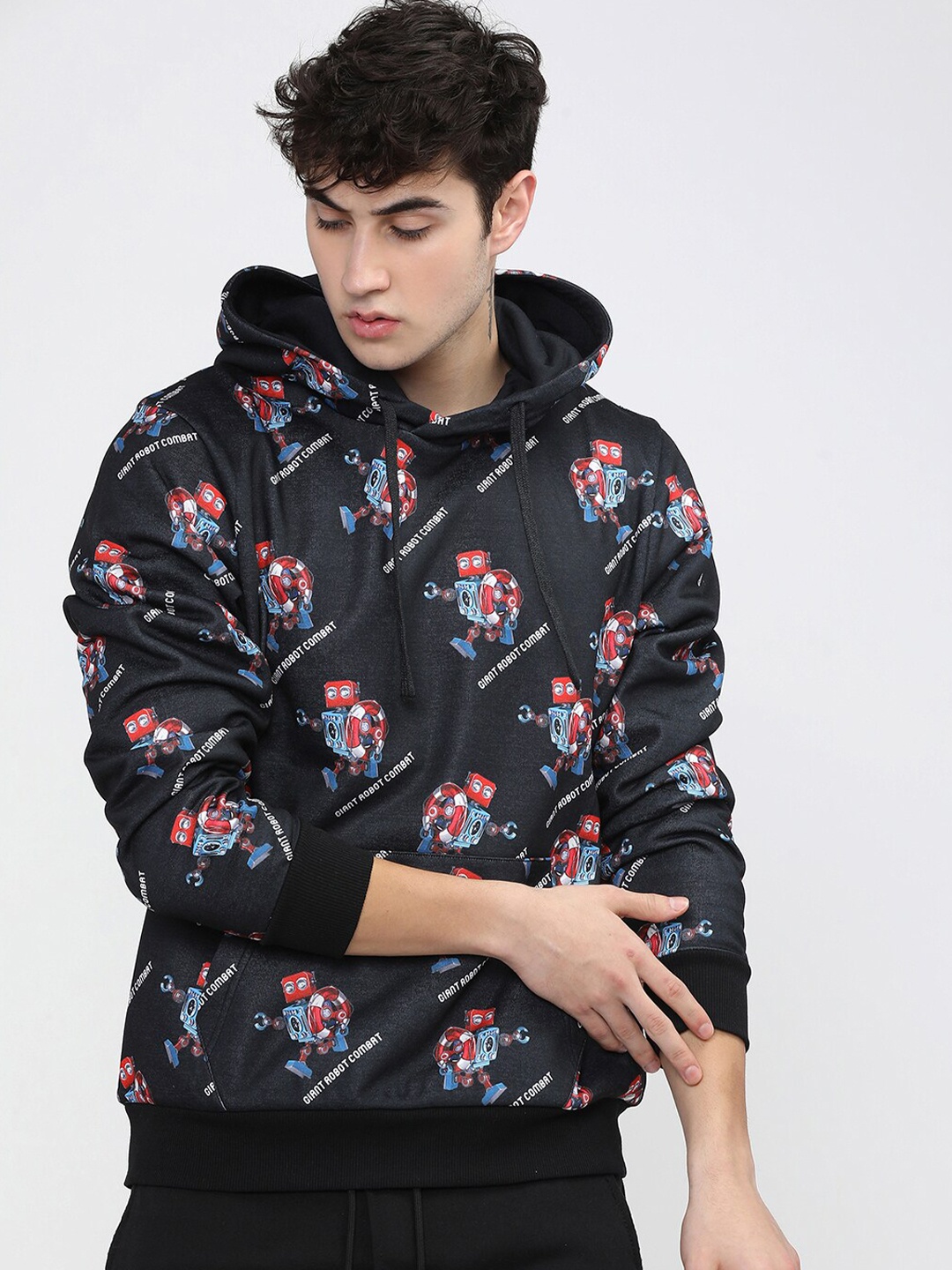 

HIGHLANDER Men Black Printed Hooded Sweatshirt