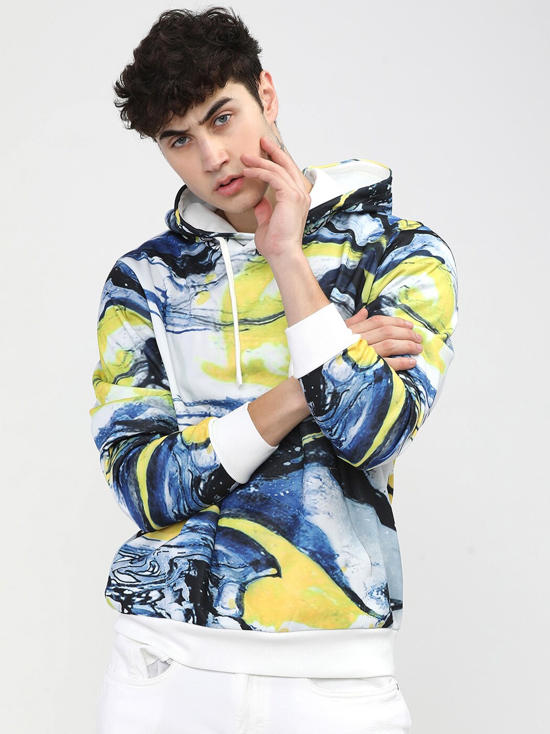 

HIGHLANDER Men White Printed Hooded Sweatshirt