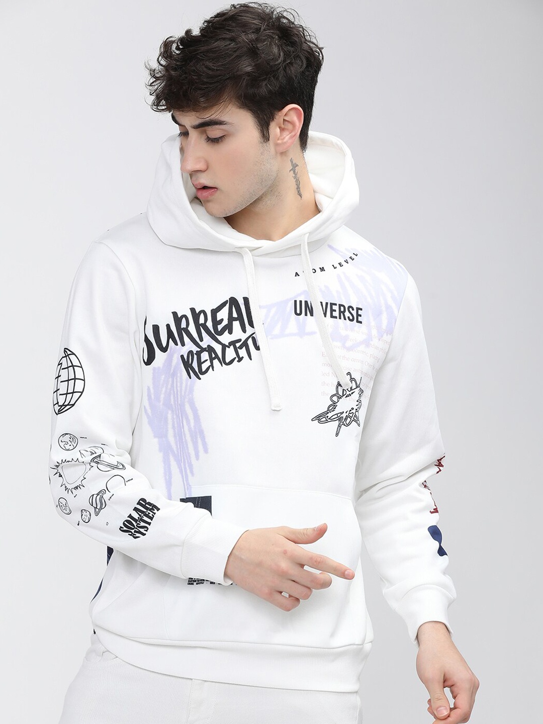 

HIGHLANDER Men White Printed Hooded Sweatshirt
