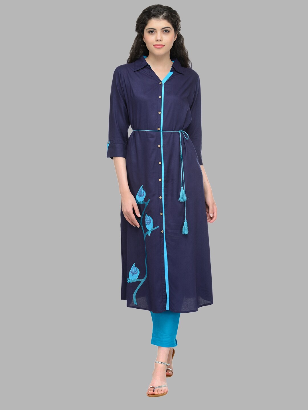 

Bitterlime Women Navy Blue Printed Indigo Kurta