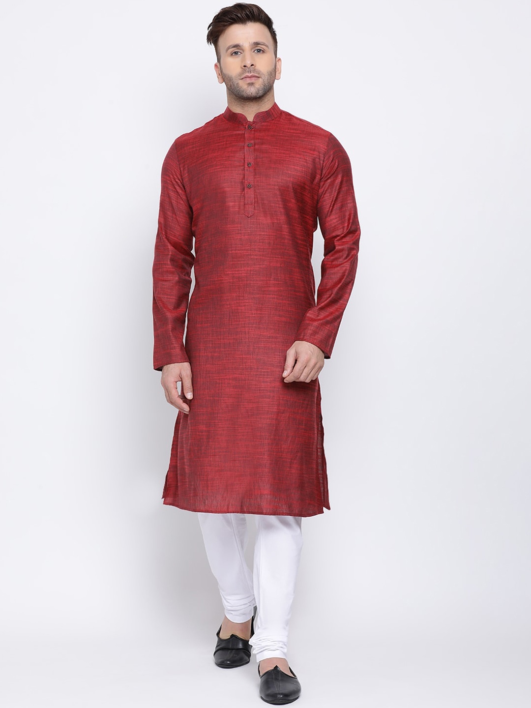 

NAMASKAR Men Maroon Solid Straight Cotton Kurta