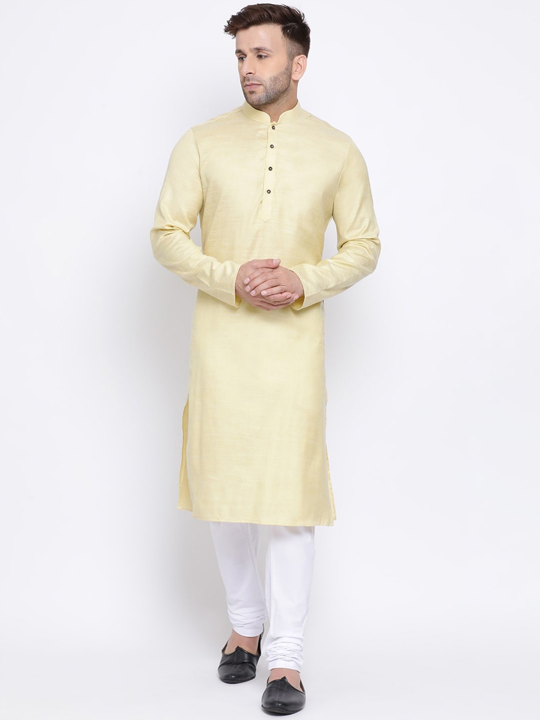 

NAMASKAR Men Cream-Coloured Khadi Cotton Solid Kurta