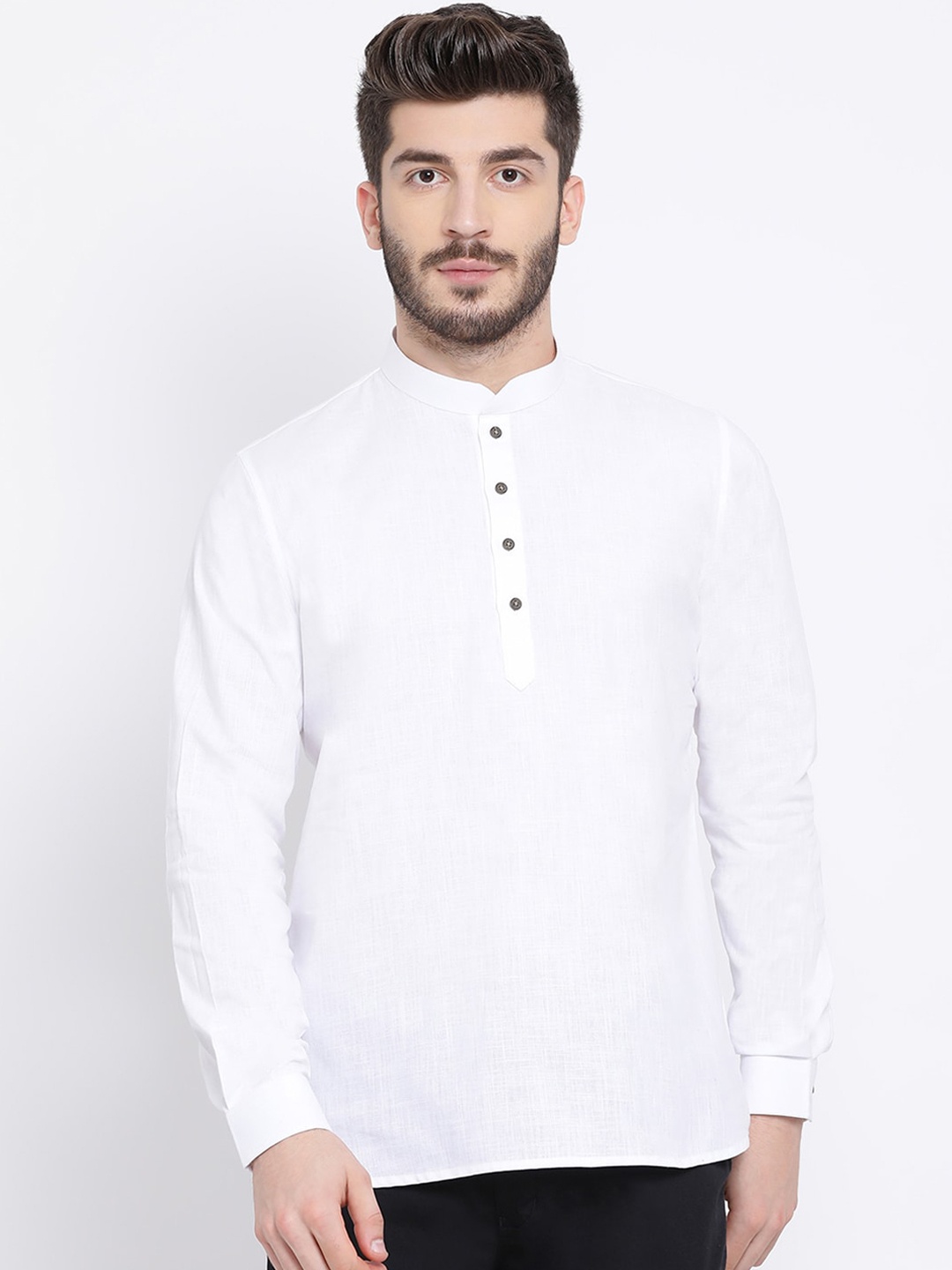 

NAMASKAR Men White Cotton Solid Mandarin Collar Straight Cotton Kurta