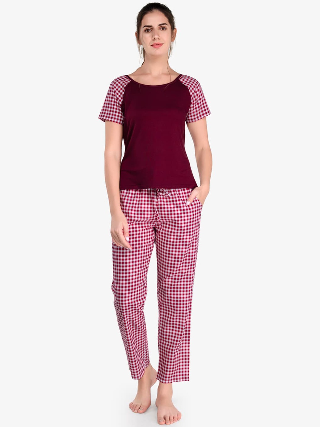 

evolove Women Maroon & White Printed Night suit
