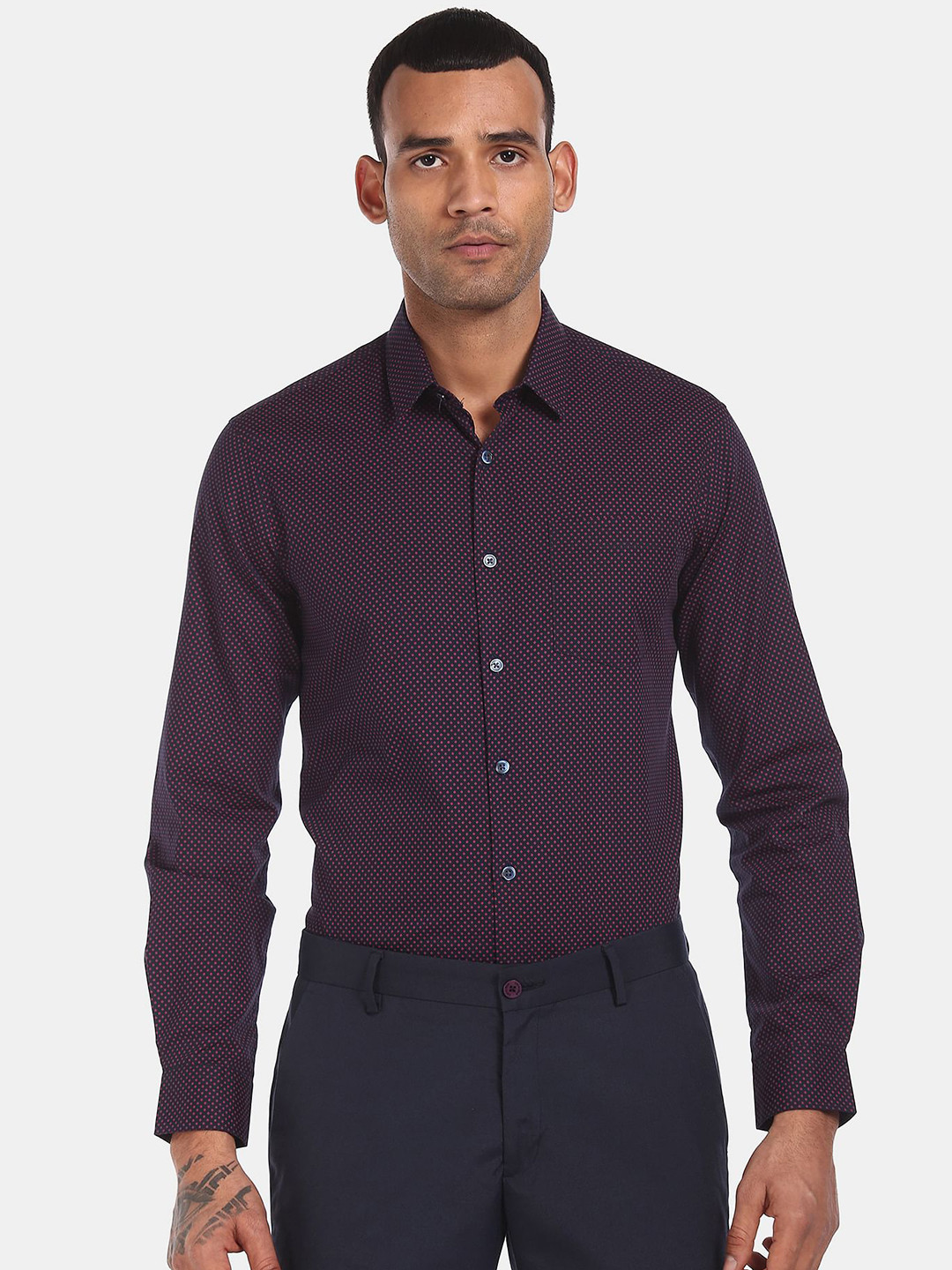 

Excalibur Men Blue Printed Casual Shirt