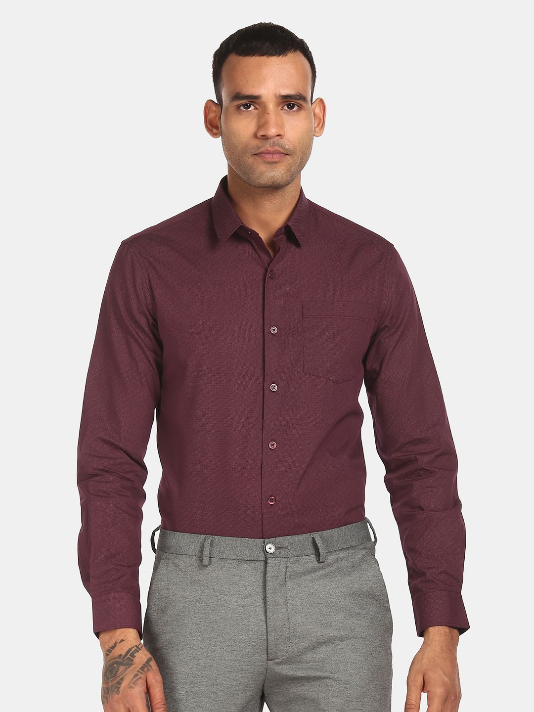 

Excalibur Men Burgundy Formal Shirt