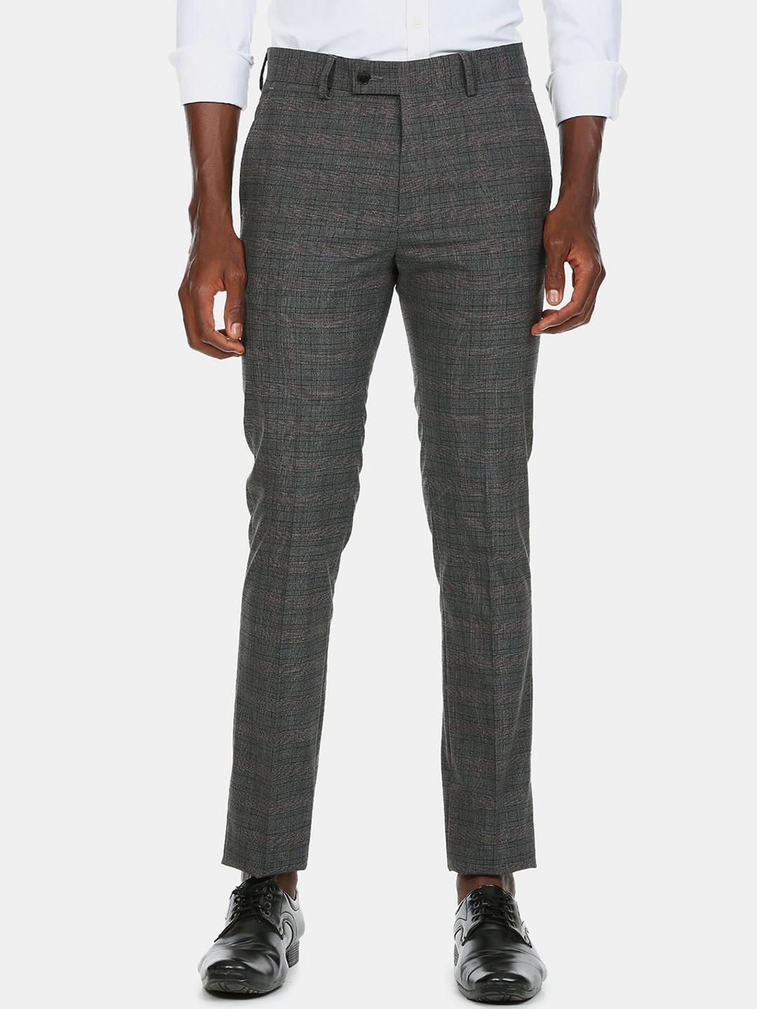 

Arrow Men Grey Checked Trousers