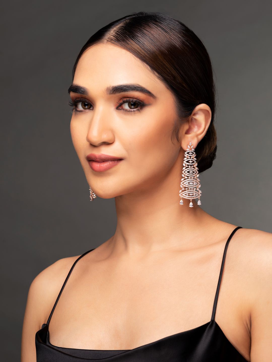 

Priyaasi Rose Gold-Plated American Diamond-Studded Drop Earrings