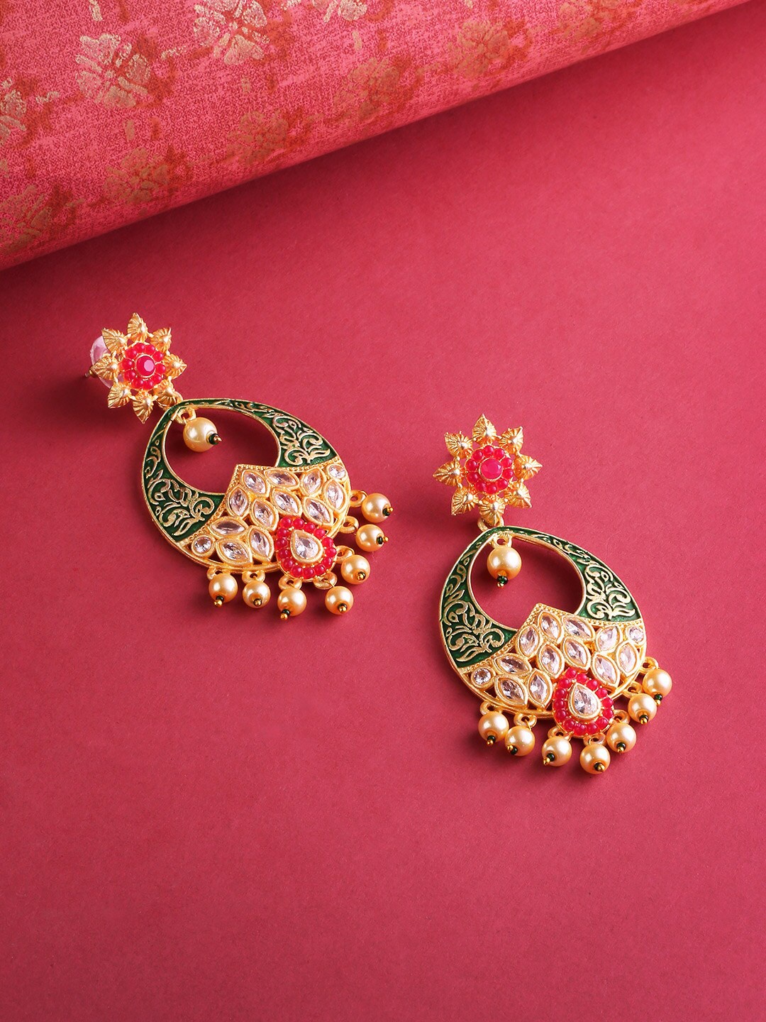 

Priyaasi Gold-Plated & Red Meenakari Handcrafted Contemporary Chandbalis