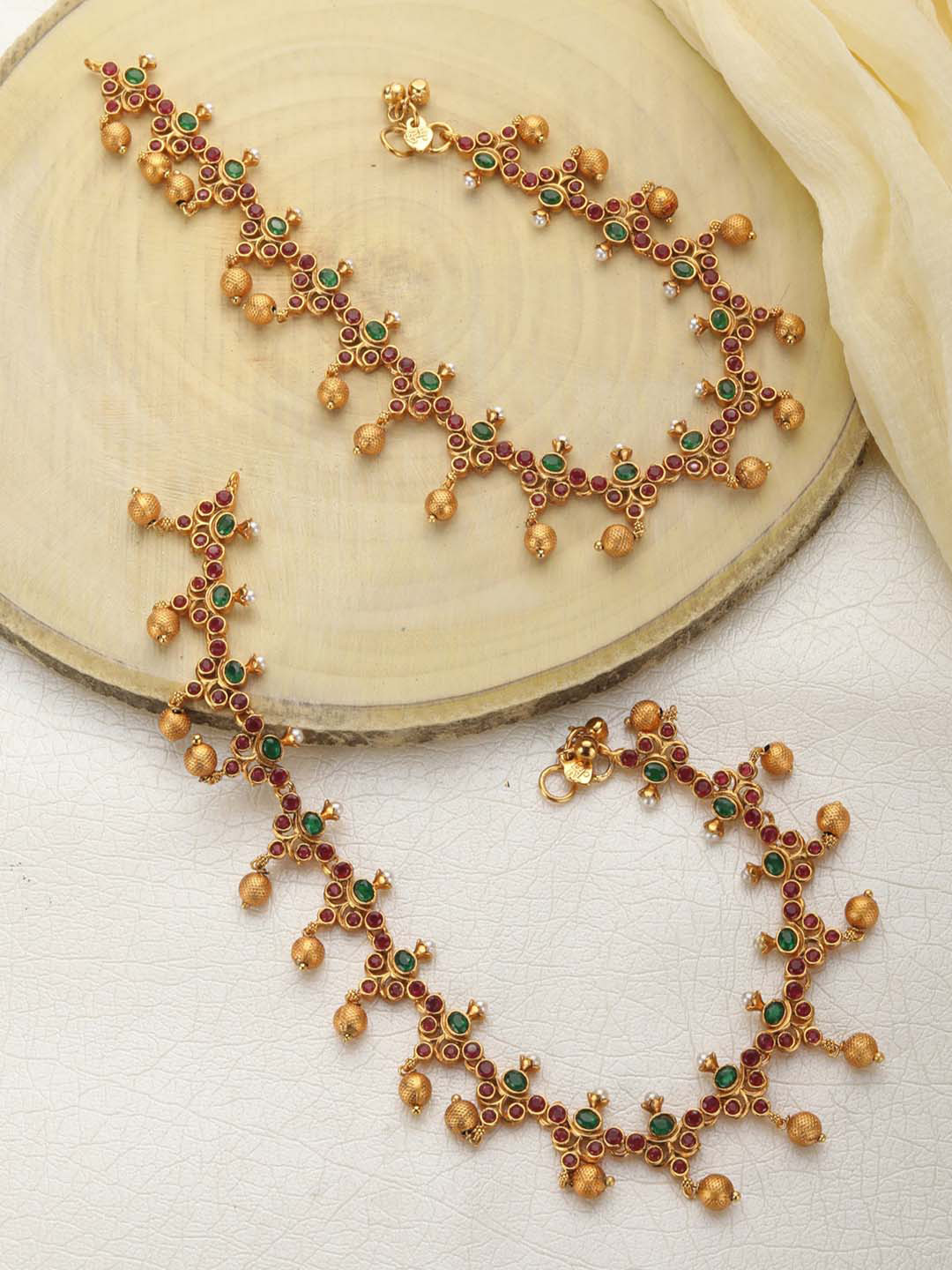 

Priyaasi Gold-Plated Green & Red Kundan Studded Anklets