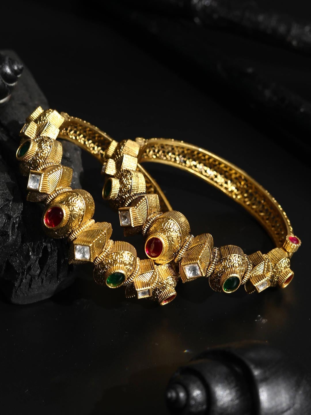 

Priyaasi Set of 2 Gold-Toned & Green Kundan Studded Bangles