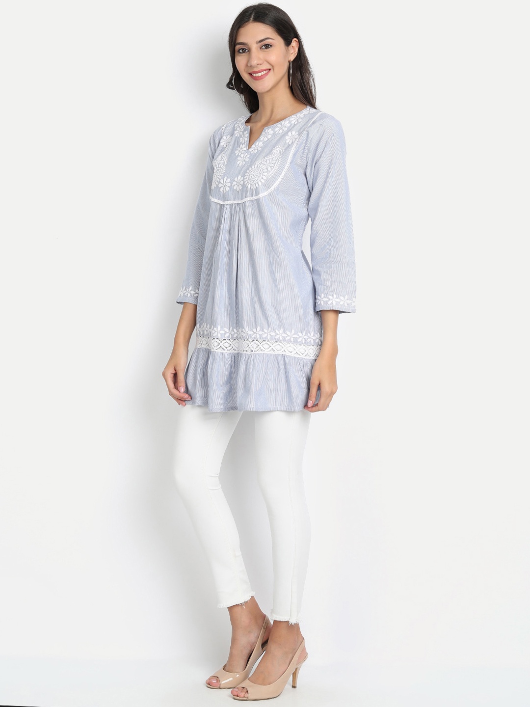 

HOUSE OF KARI Blue & White Tunic