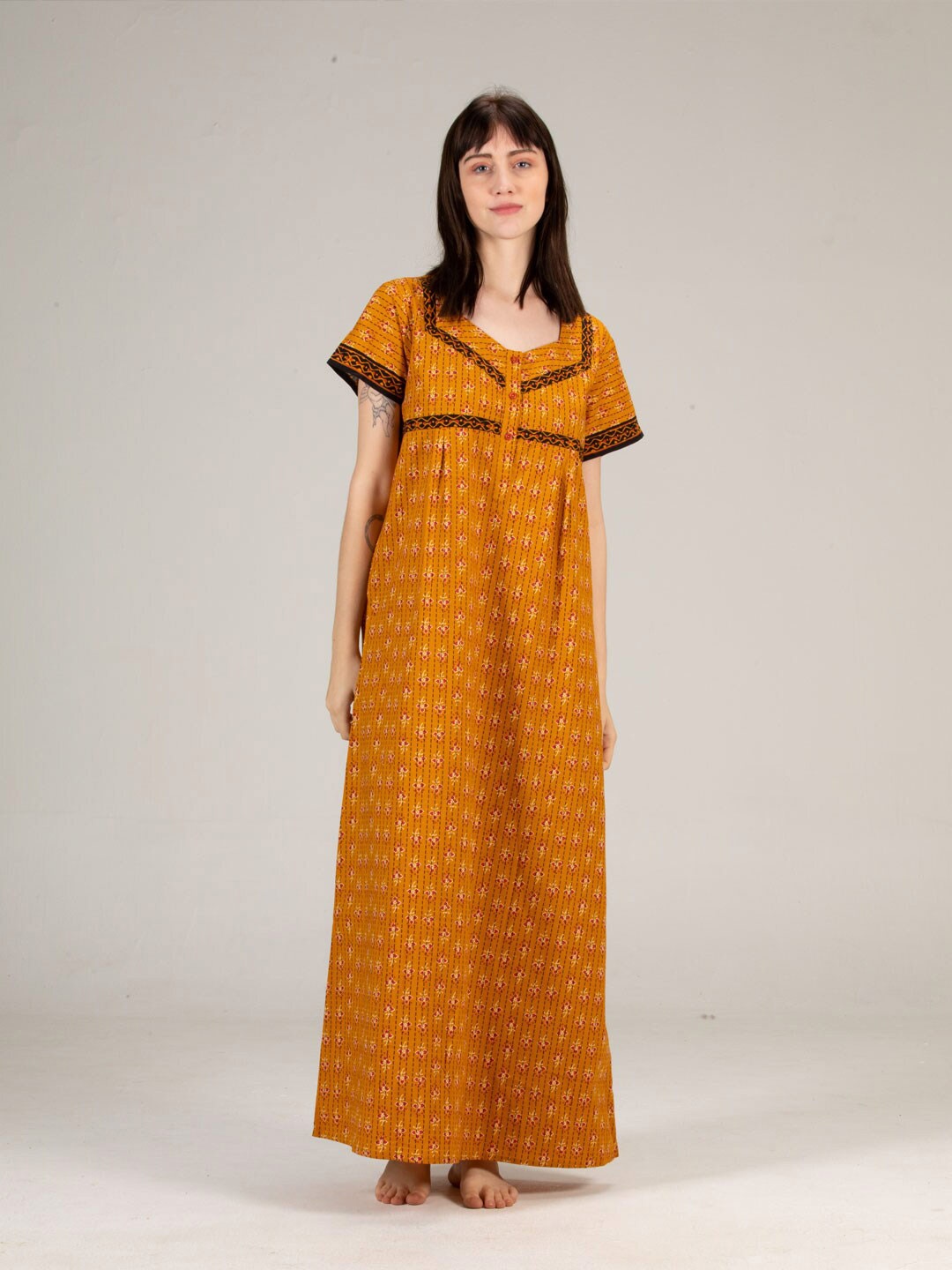 

evolove Yellow Printed Maxi Pure Cotton Nightdress