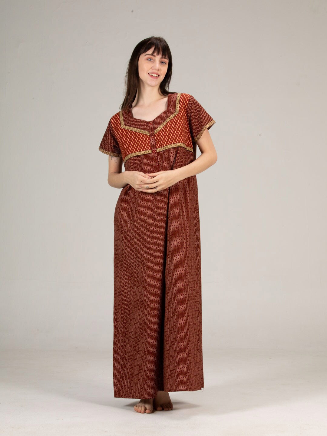 

evolove Woman Red Maxi Nightdress