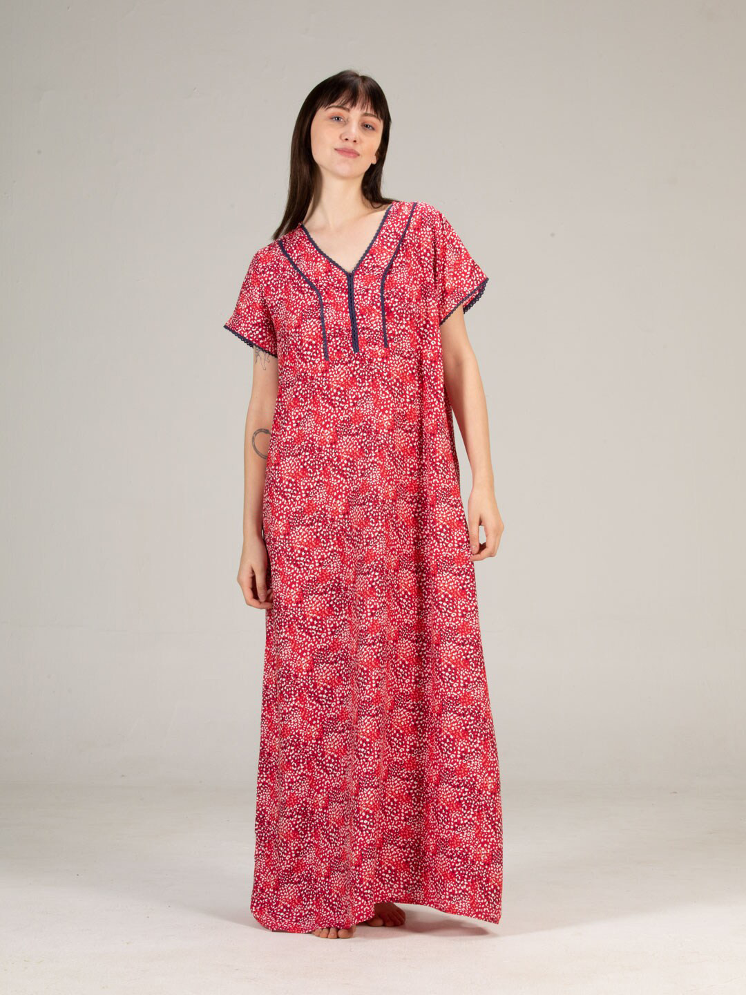 

evolove Fuchsia Pure Cotton Printed Maxi Nightdress