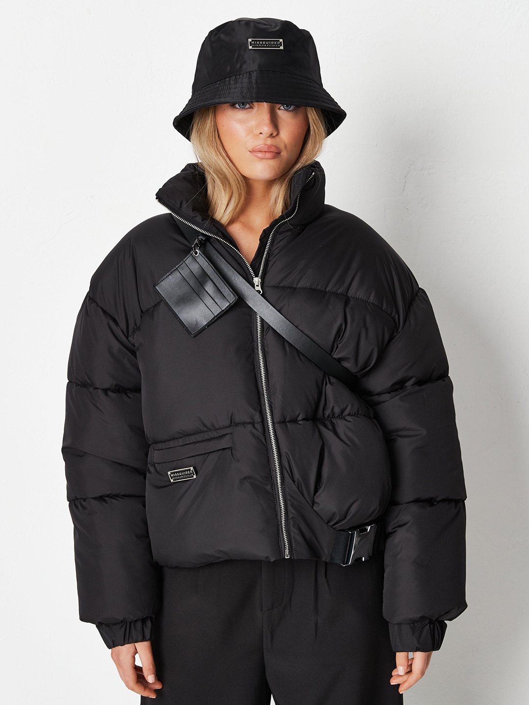 

Missguided Women Black Solid Padded Jacket