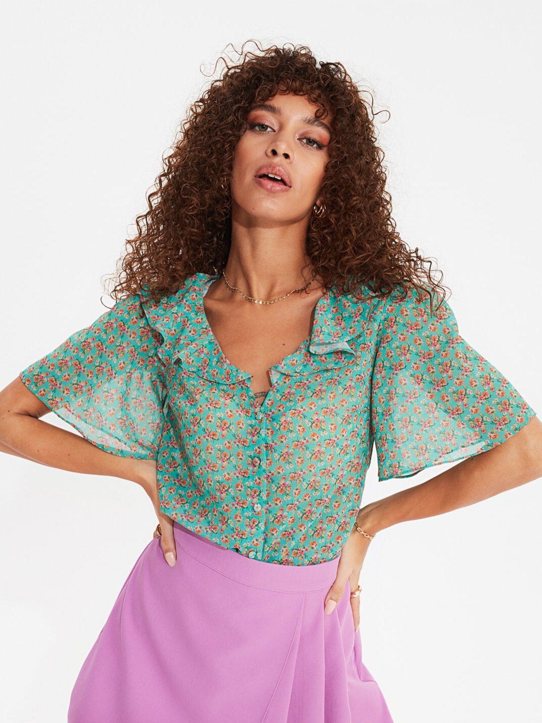 

Trendyol Women Gorgeous Green Floral Shirt