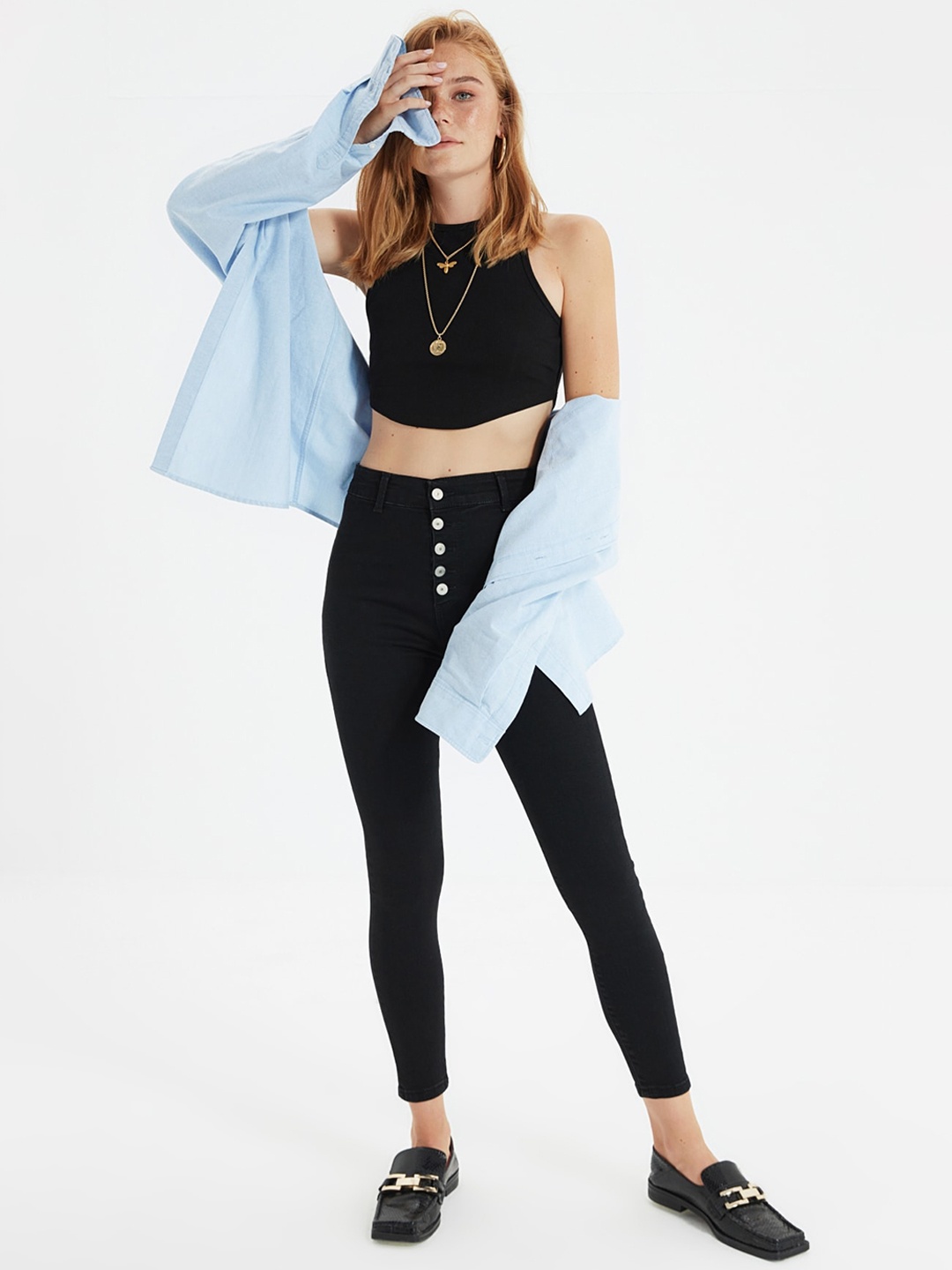 

Trendyol Women Stylish Black High-Rise Skinny Fit Cropped Jeans