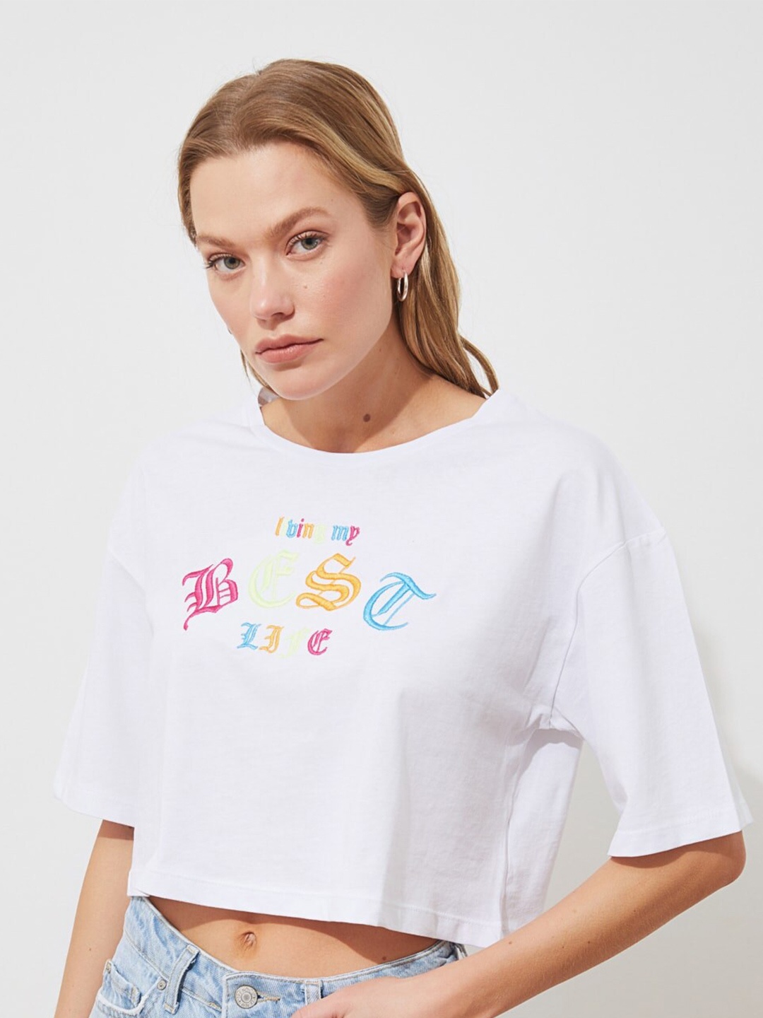 

Trendyol Women Classic White Typography Tshirt