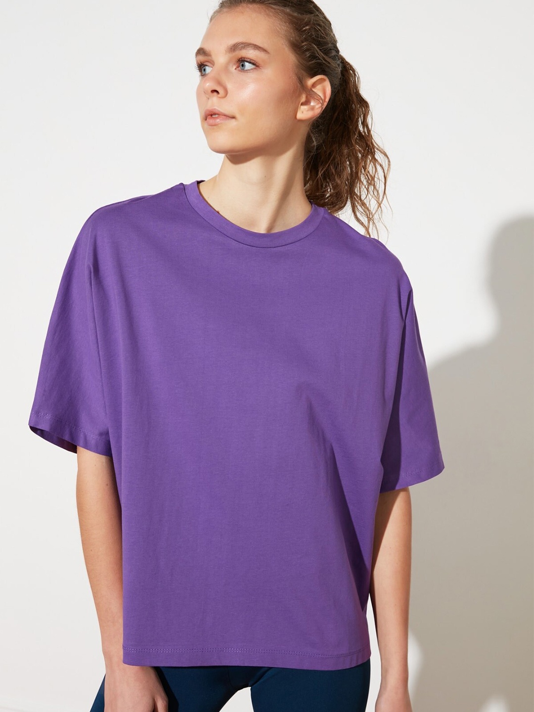 

Trendyol Women Purple Solid Tshirt