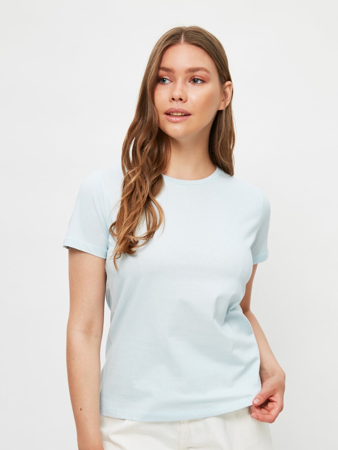 

Trendyol Woman Blue Pure Cotton T-shirt