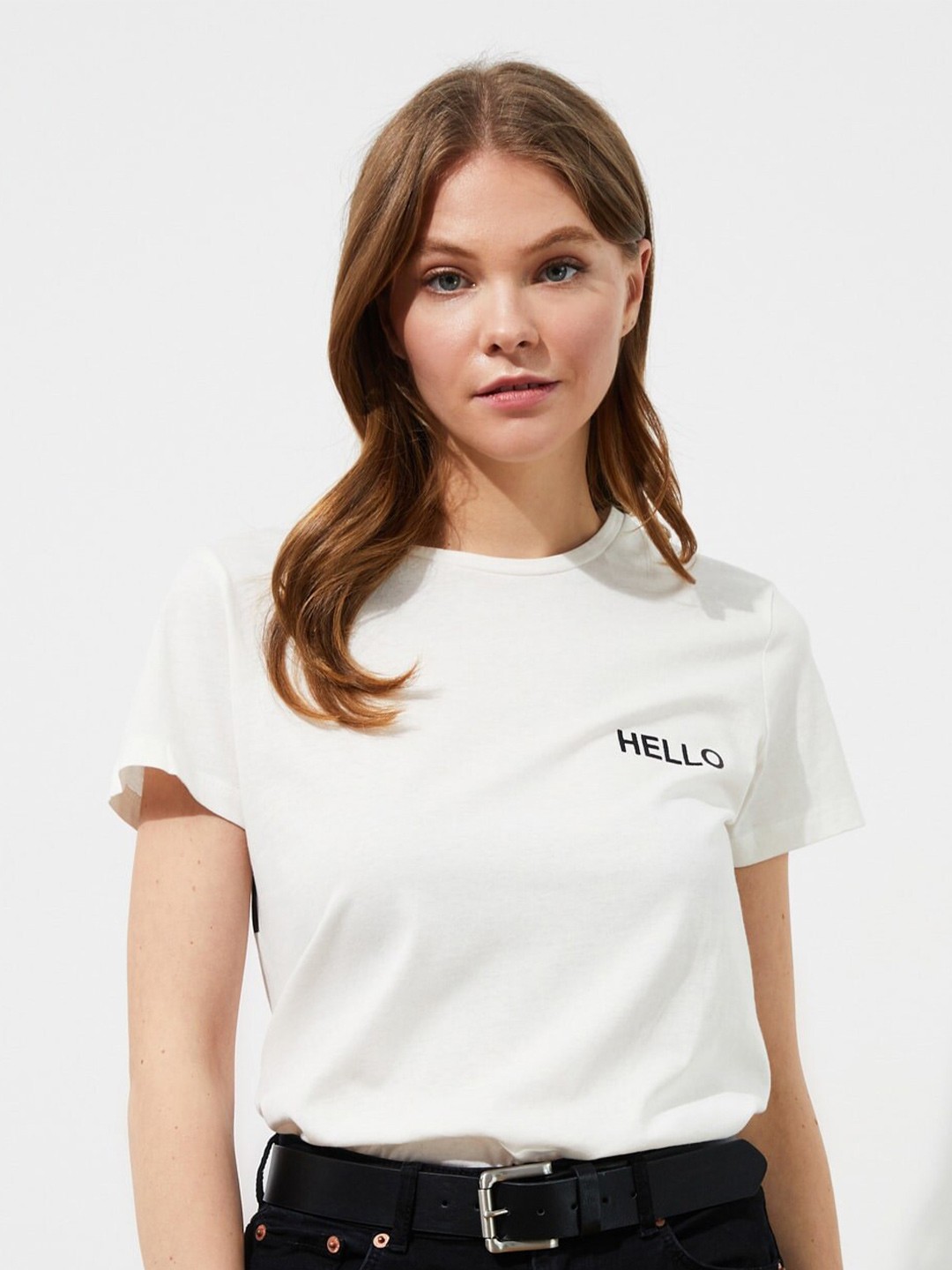 

Trendyol Women Classic White Graphic Tshirt