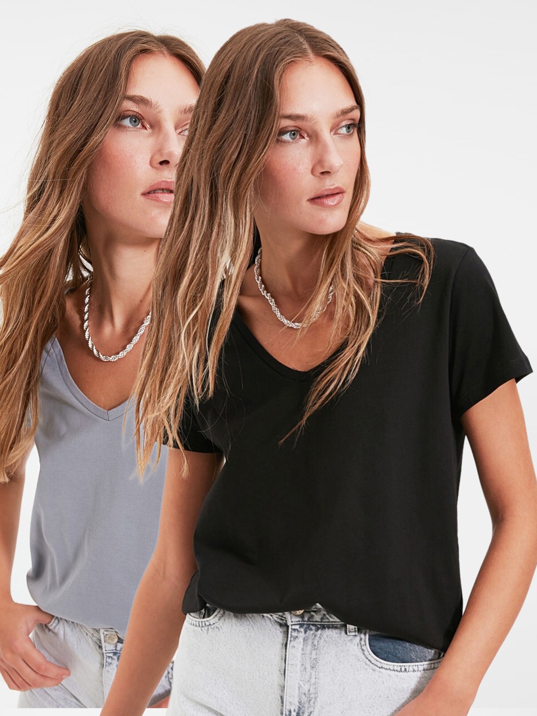 

Trendyol Women Beautiful Grey Solid Tshirt