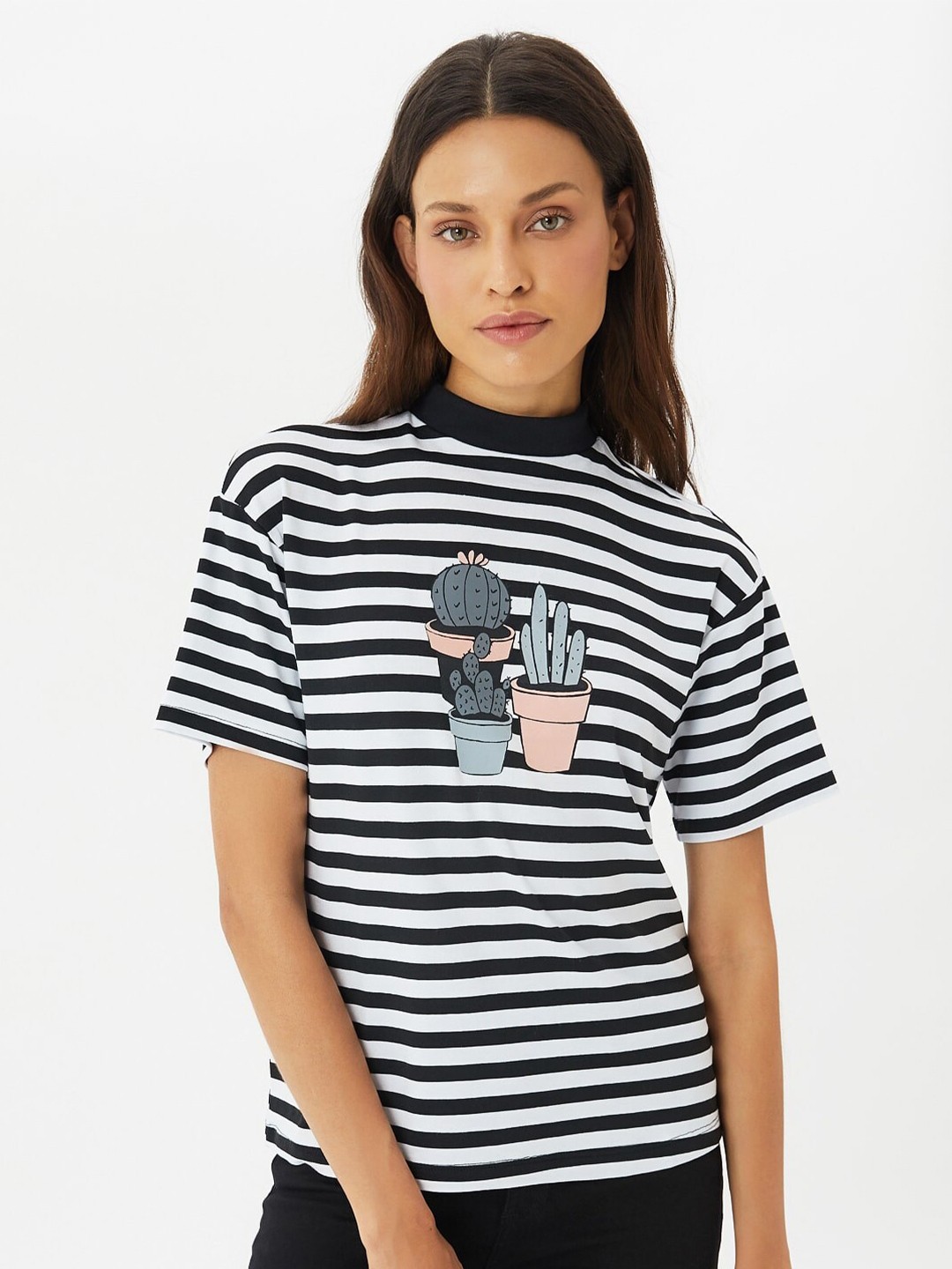 

Trendyol Women White Striped High Neck Drop-Shoulder Sleeves Cotton T-shirt