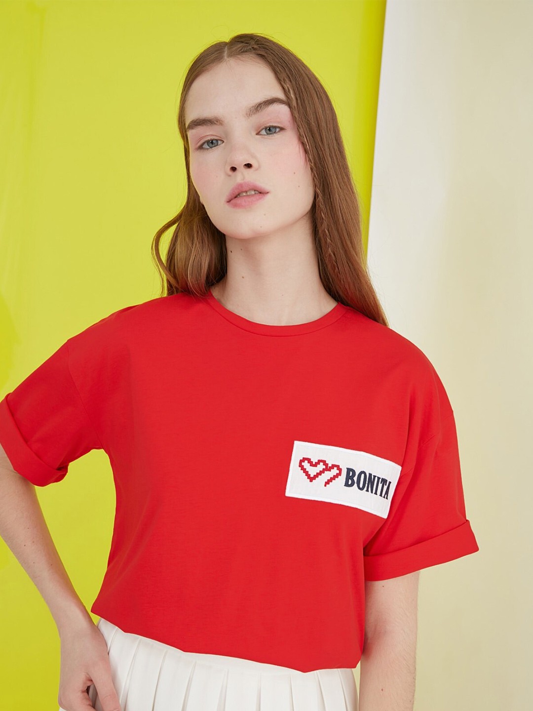 

Trendyol Women Red Solid Tshirt