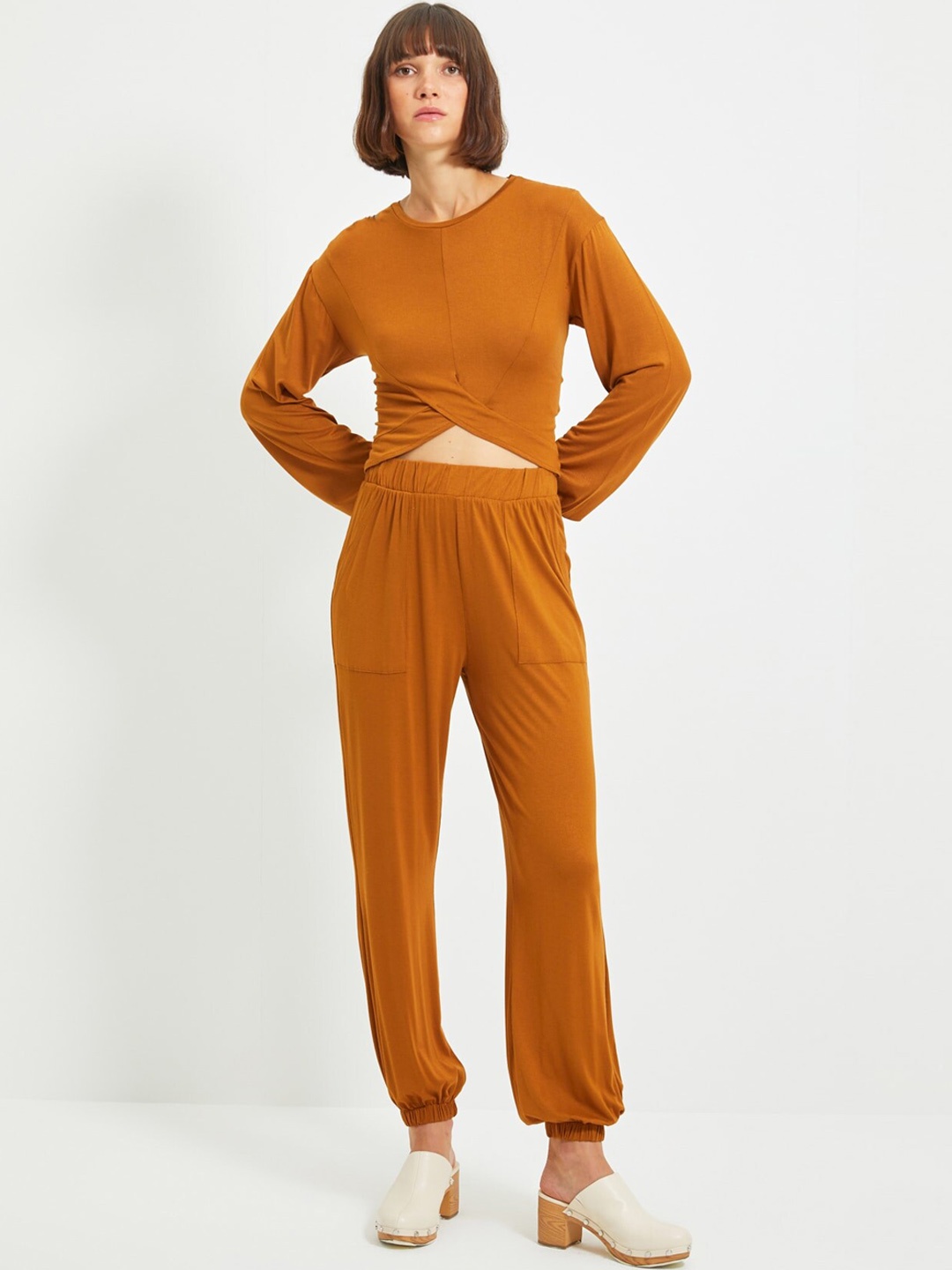 

Trendyol Women Brown Solid Trousers