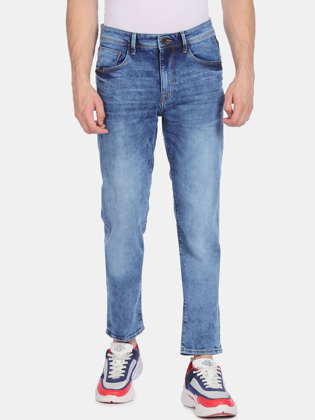 

Arrow Sport Men Blue Slim Fit Heavy Fade Jeans